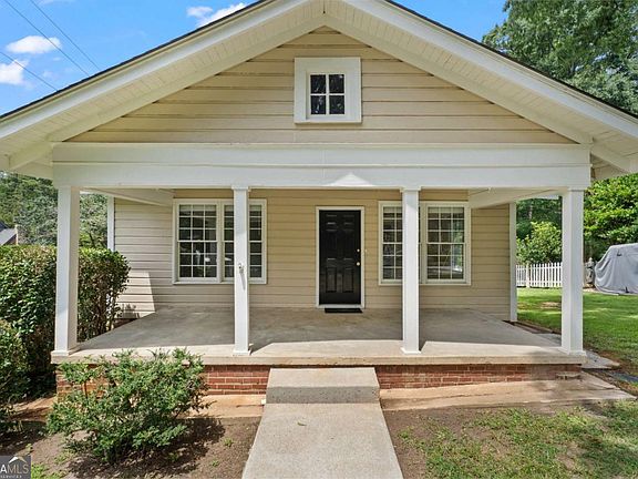 2nd image of 4503 Lombardy Way