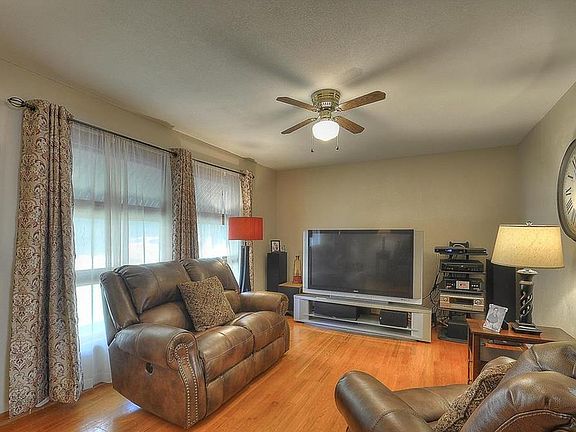 5th image of 2915 N 48th St