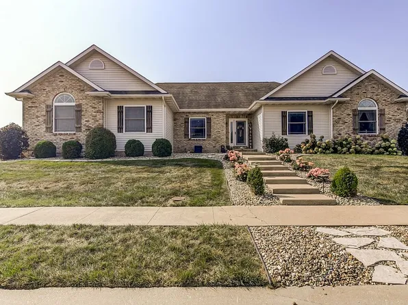 4800 Longfellow Dr, Springfield, IL 62711