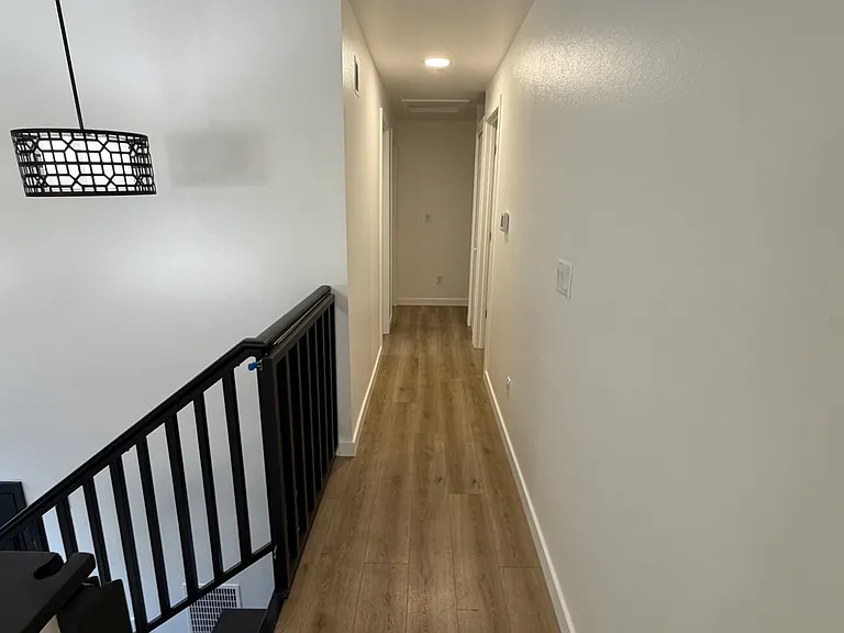 17008 NE 2nd Pl — Photo 15