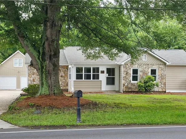 6109 N Main St SE, Acworth, GA 30101