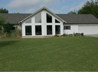 2501 SW Wolf Run Dr, Claremore, OK 74019