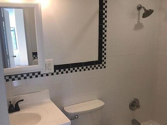 3rd image of 167 E 102nd St APT 5W