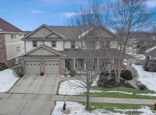 1220 Bongard Dr, Waunakee, WI 53597