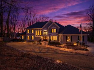 435 Robertson Rd, Dawsonville, GA 30534