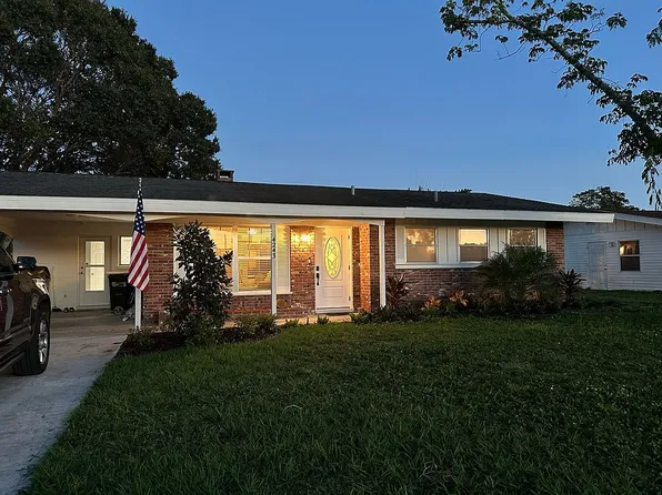4243 Maceachen Blvd, Sarasota, FL 34233