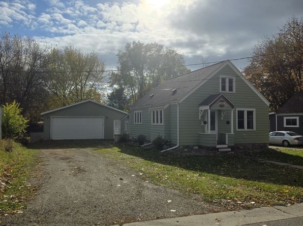 (undisclosed Address)