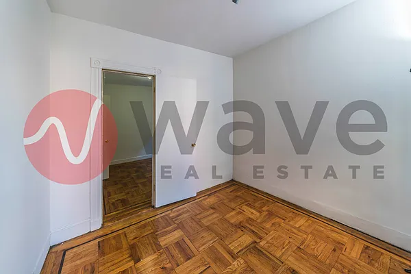 Rented by Wave Real Estate Group | media 12