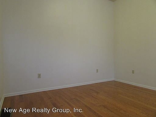 2nd image of 442 N 32nd St #2883435