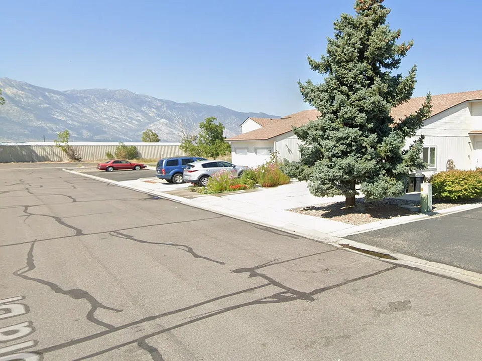 1296 Dora Dr #3