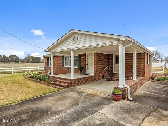 4th image of 437 E Kornegay Street