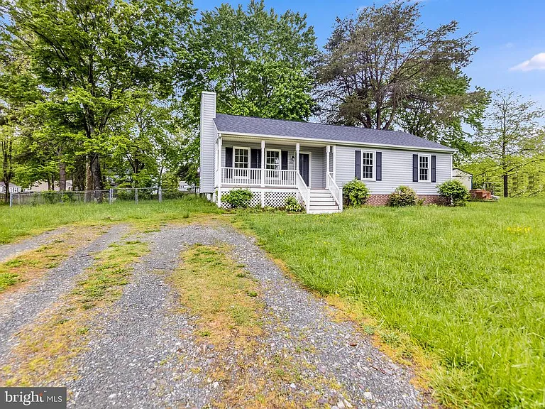 11802 Oakdale Ct — Photo 23