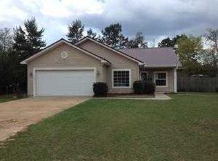 630 Shorey Dr, Defuniak Springs, FL 32433