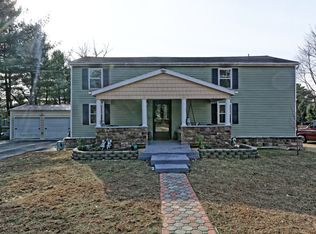 282 Old Niskayuna Rd, Latham, NY 12110