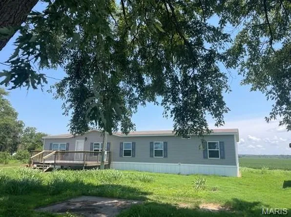 30954 Bader Ln, McClure, IL 62957