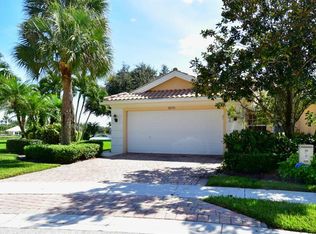 8270 Eleuthera Ln, Wellington, FL 33414