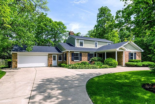 1st image of 1444 Woodlawn Ave