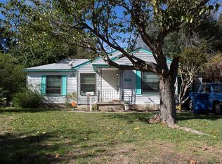 2039 Farola Dr, Dallas, TX 75228