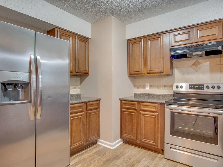386 Quigley Rd — Photo 12