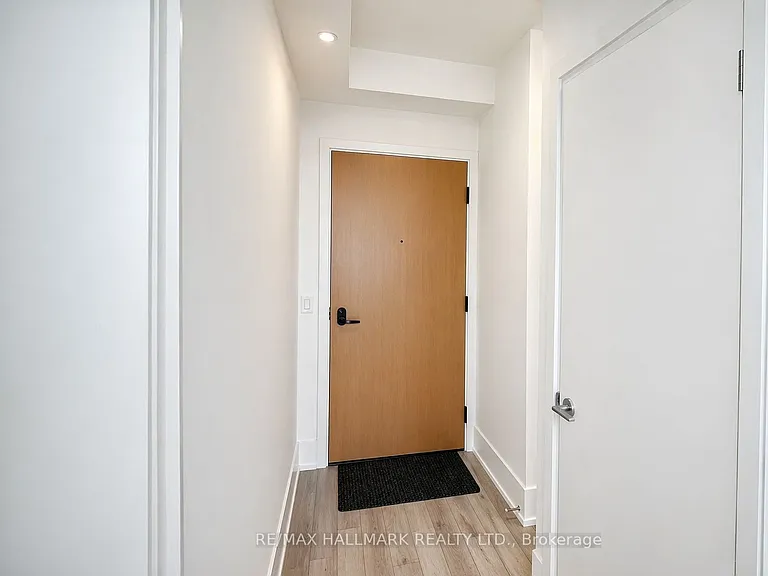 89 Church St #1003 — Photo 3