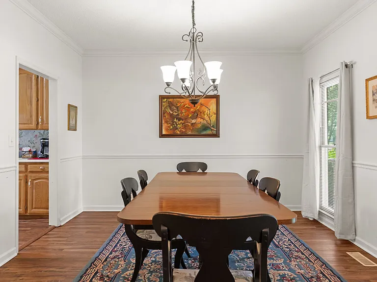 107 Ivywood Rd — Photo 24