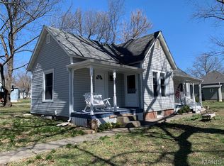 422 Stephen Ave, Greenville, IL