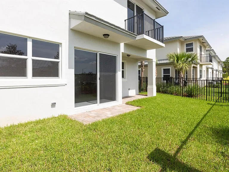 6990 Pines Cir #53-0 — Photo 21