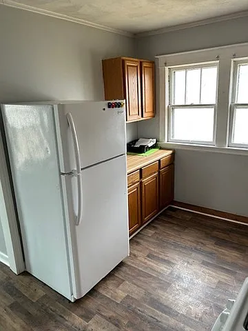 231 Conklin Ave #2 — Photo 8