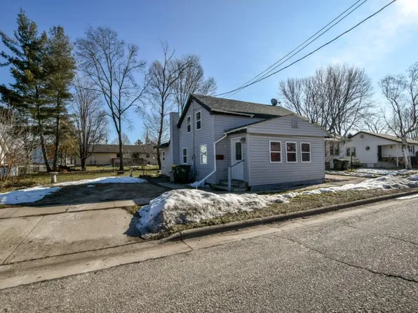 446 7th Street, Prairie Du Sac, WI 53578