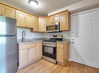 4443 Briar Cliff Rd, Oakland, CA 94605