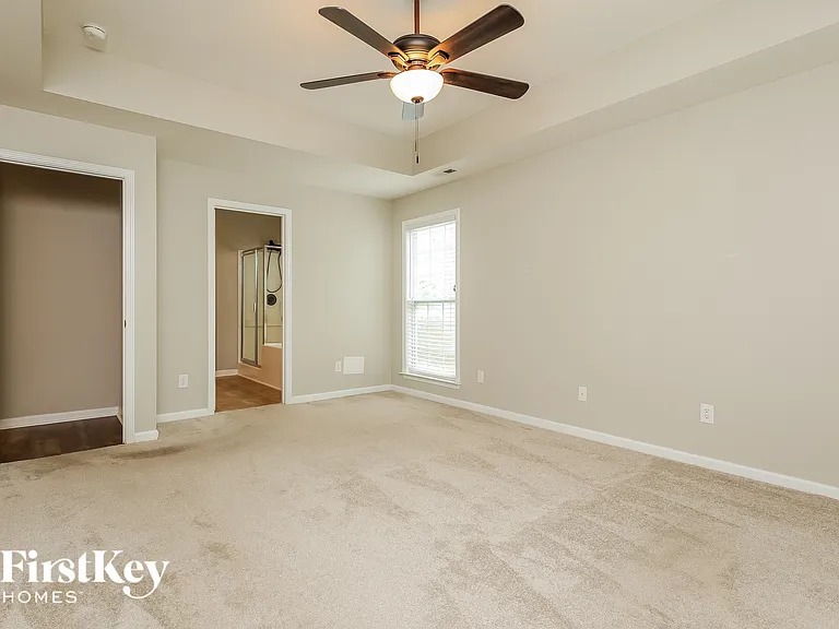 242 Mayfield Dr — Photo 10