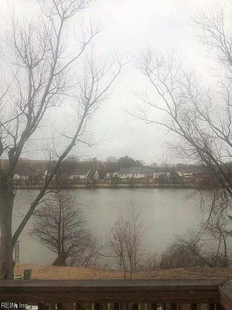 2nd image of 37 Dawn Ln