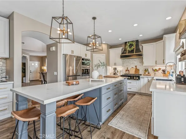 27730 Mariposa Ln, Castaic, CA 91384