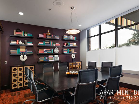 5th image of 2733 W 18th St #439-249