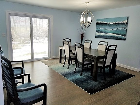 5th image of 2281 Horseshoe Dr