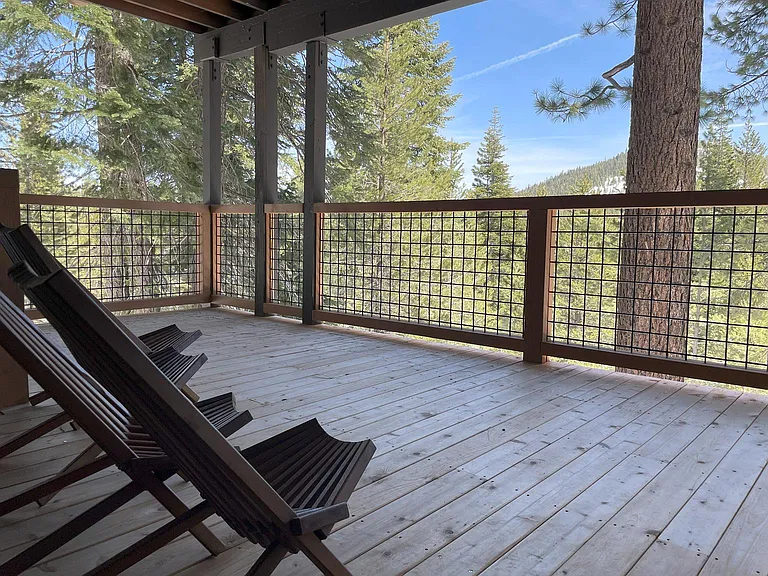 13049 Hillside Dr — Photo 34