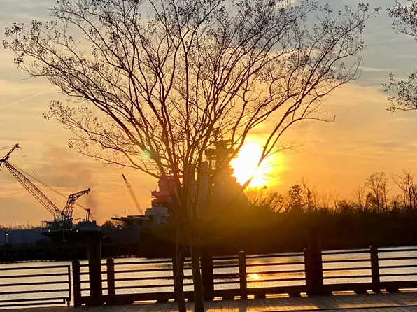 304 N Front St APT H, Wilmington, NC 28401