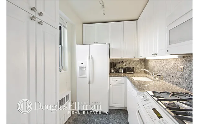 Rented by Douglas Elliman | media 2