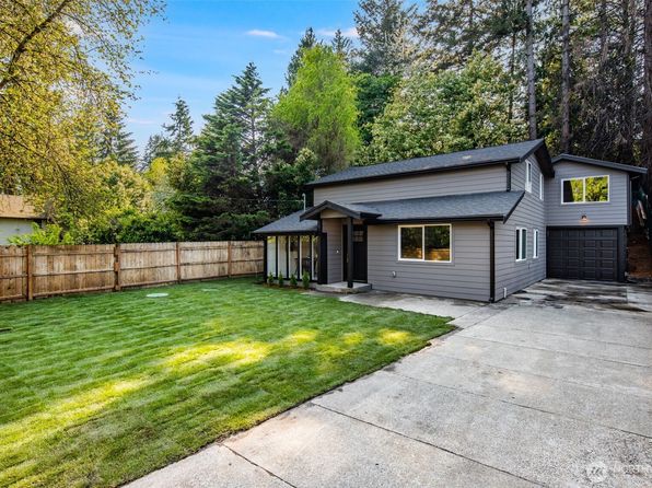 3718 W Arsenal Way, Bremerton, WA 98312