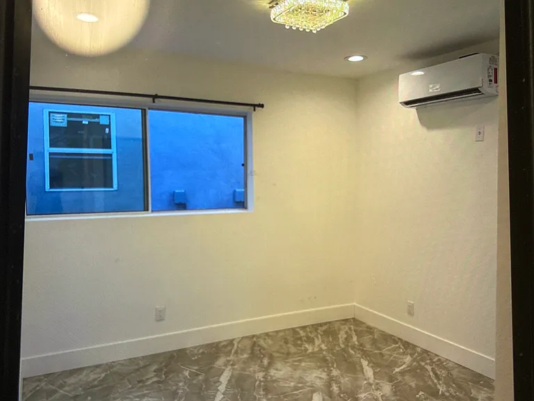 6231 Kenwater Ave — Photo 5