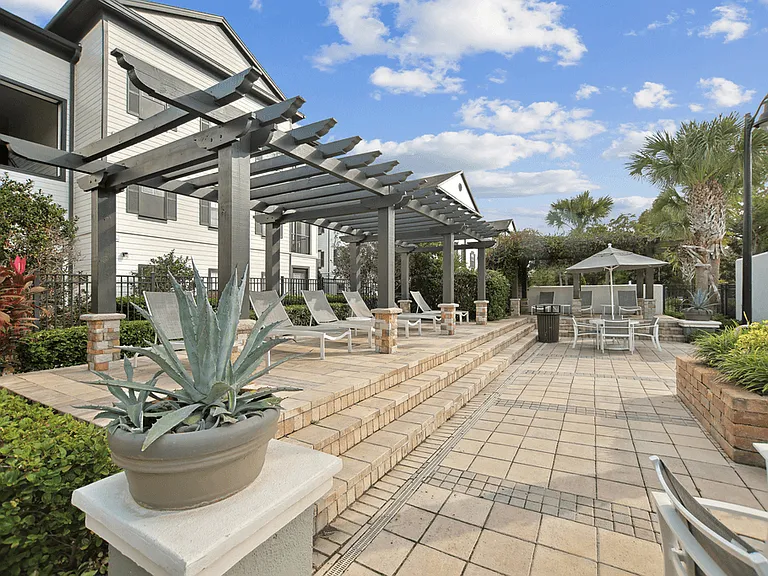 Heritage on Millenia Apartments — Photo 7