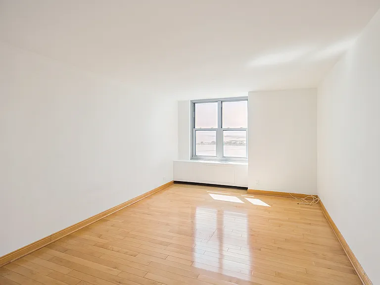 400 E Randolph St #3905 — Photo 18