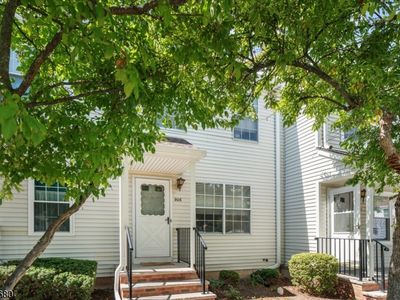 906 Wetherburn Ct, Flemington, NJ, 08822