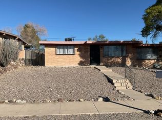 1808 W Caravelle Rd, Tucson, AZ 85713