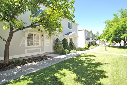 91 Penny Ln Photo 1