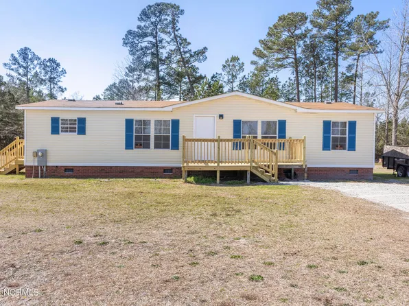 5032 Goose Neck Road NE, Riegelwood, NC 28456