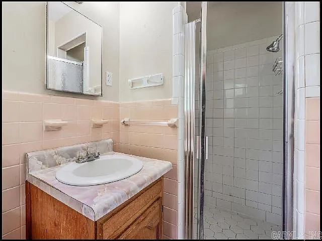 1800 Northwood Rd — Photo 20
