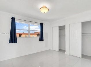 1910 W 56th St APT 3405, Hialeah, FL 33012