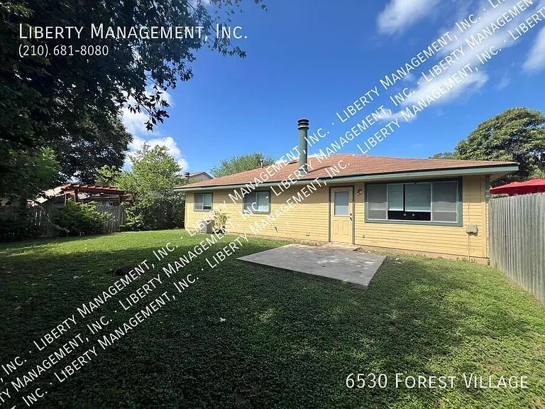 6530 Forest Vlg — Photo 30