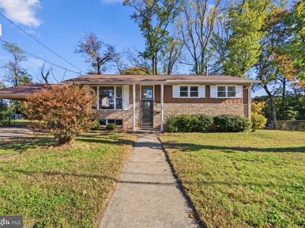 2711 Kelner Dr, Landover, MD 20785